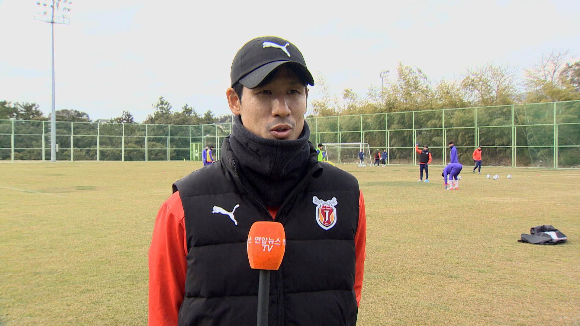 [꽁 머니 카지노 3 만축구] 초보 코치 정조국 "말로 하는 건 어렵네요"