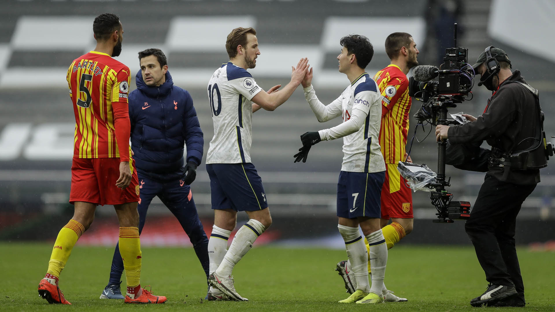 케인 돌아오자…카지노사이트추천 리그 13호골 '쾅'