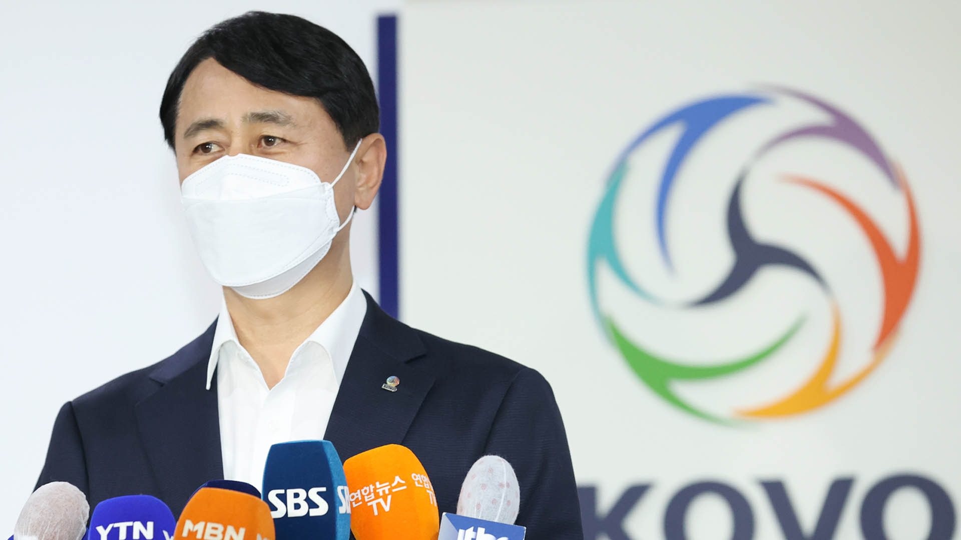 <em class='find'한국마이다스 온라인카지노 벳무브</em "학교폭력 가해시 앞으로 프로선수 될 길 없다"