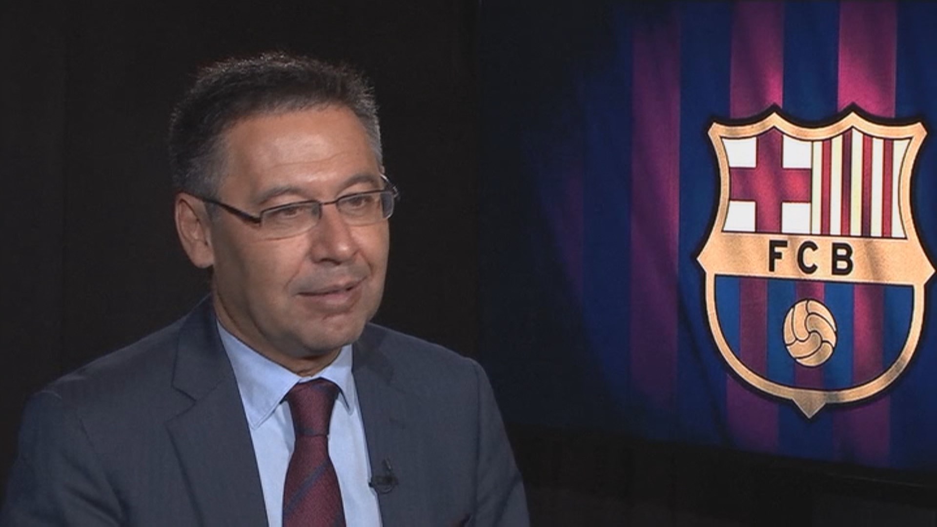 <em class='find'FC온라인카지노 유니88</em 전 회장, 여론조작 혐의로 체포