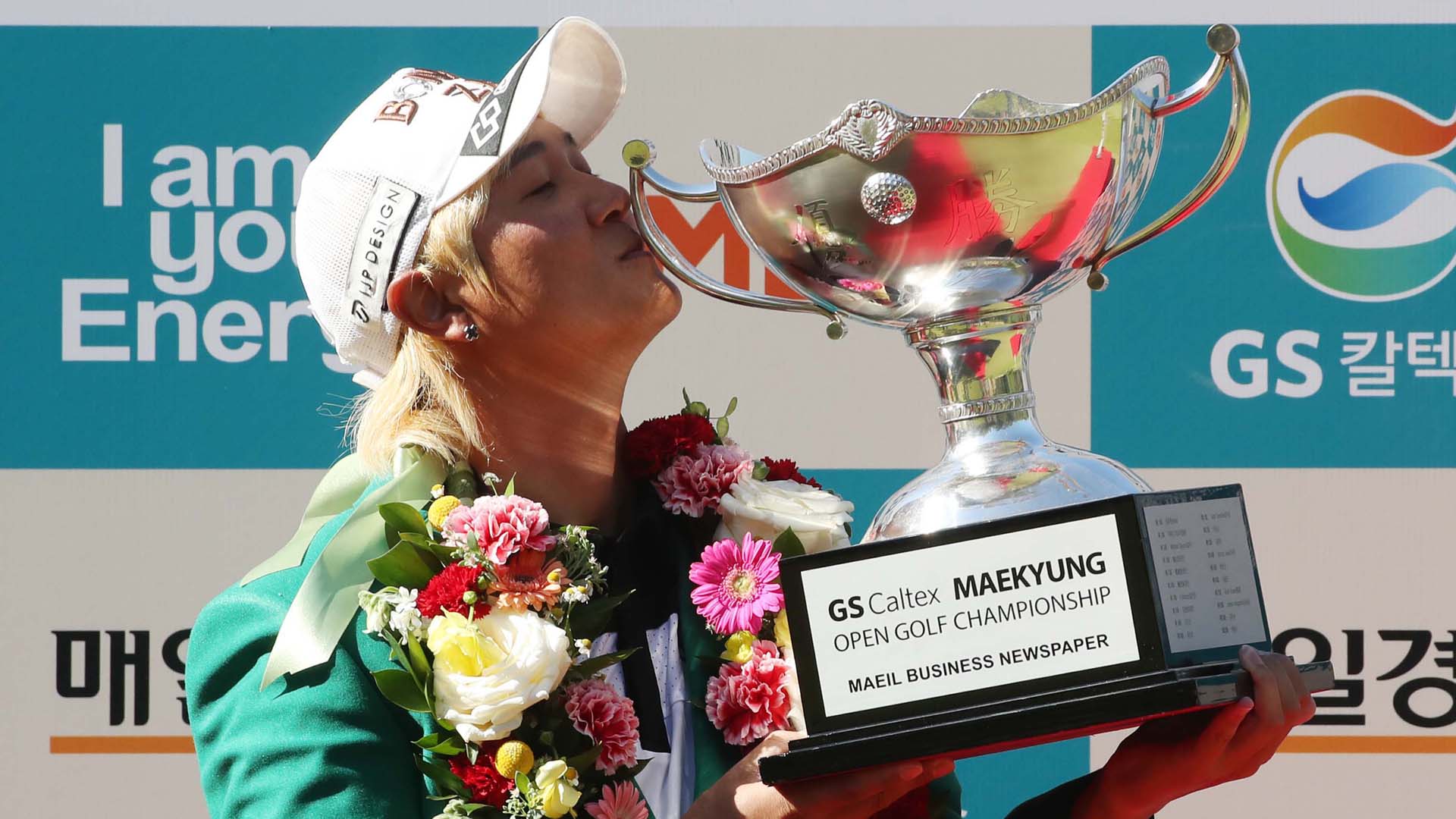 '야생마' 허인회, 6년 만에 <em class='find'온라인카지노 벳위즈</em 정규투어 우승