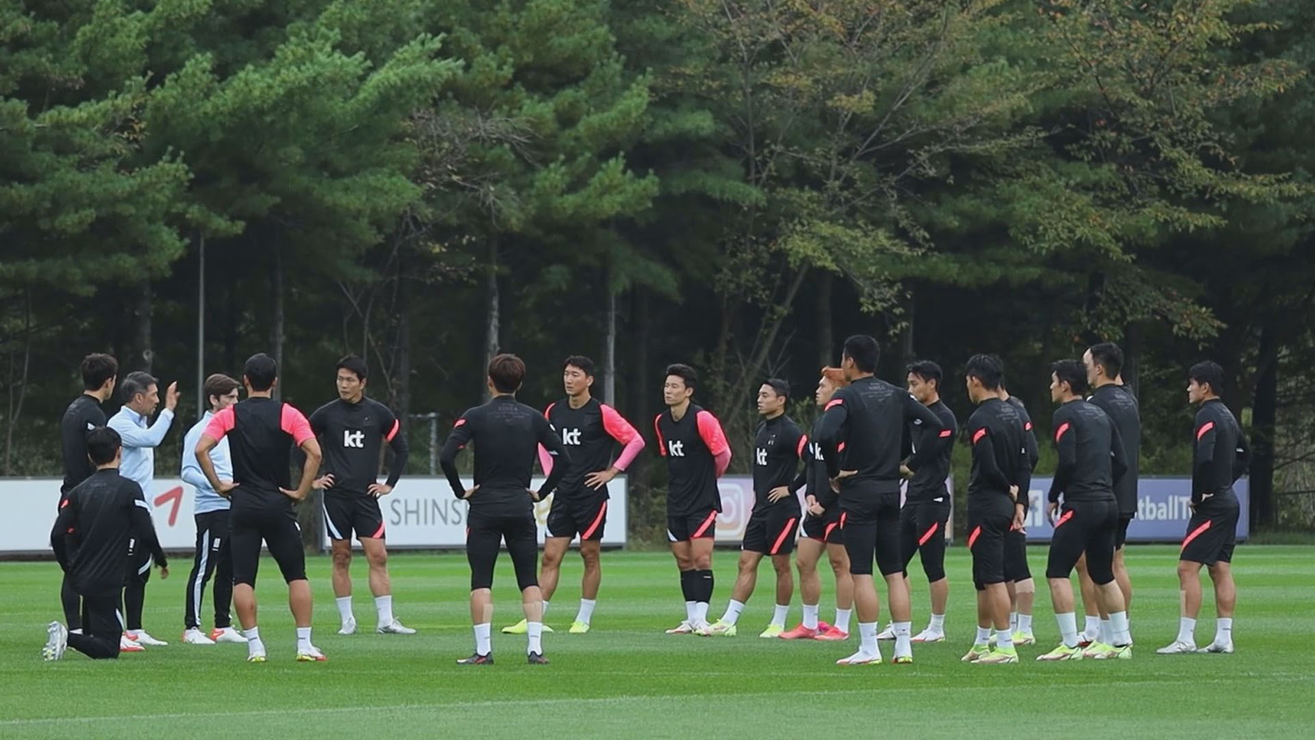 EPL <em class='find'온라인카지노 벌금 유니벳11</em 황희찬에 온라인카지노 벌금 유니벳 합류 완료…완전체 된 벤투호