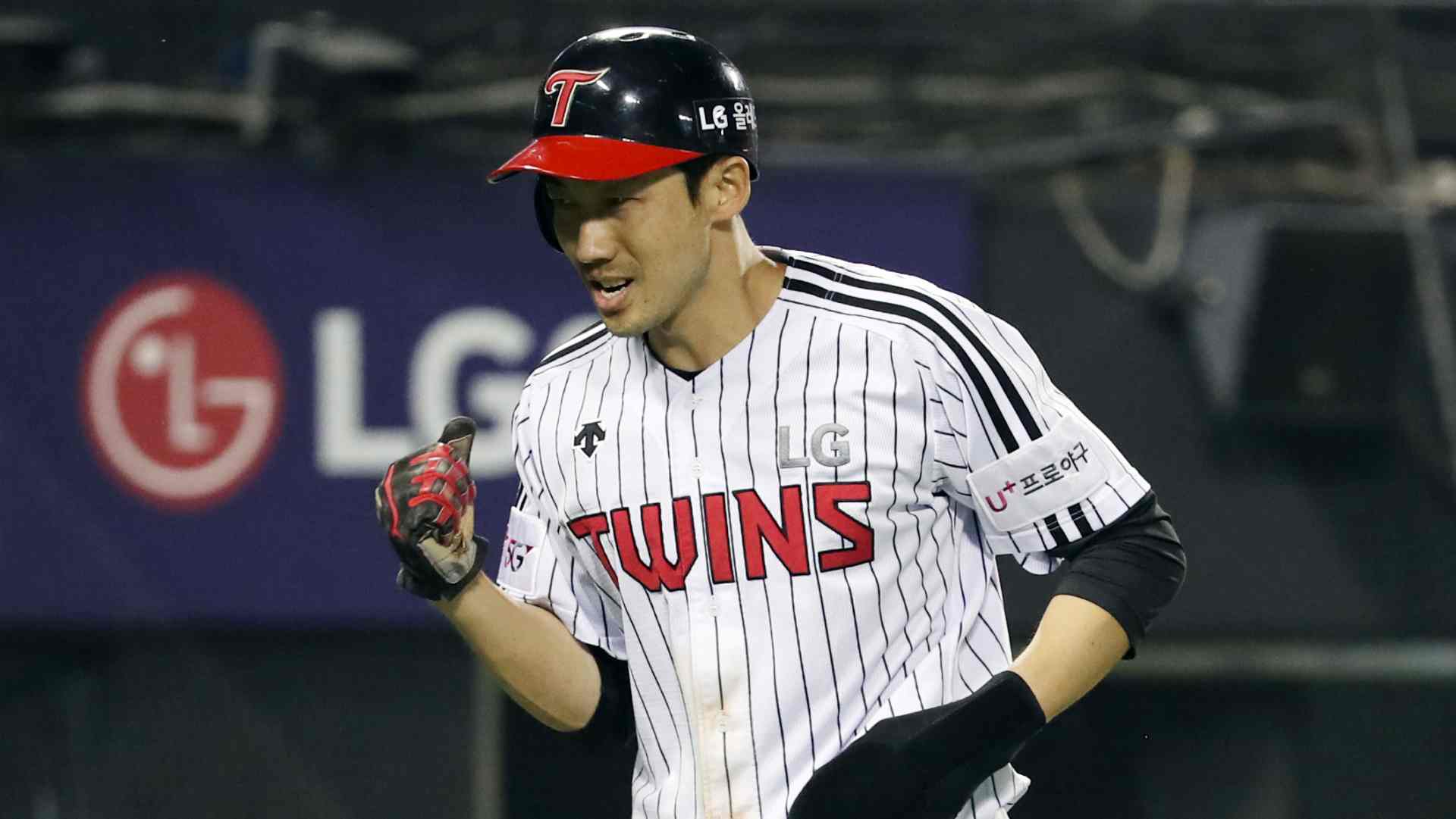 김용의 과감한 주루플레이…LG, 키움과 극적 무승부