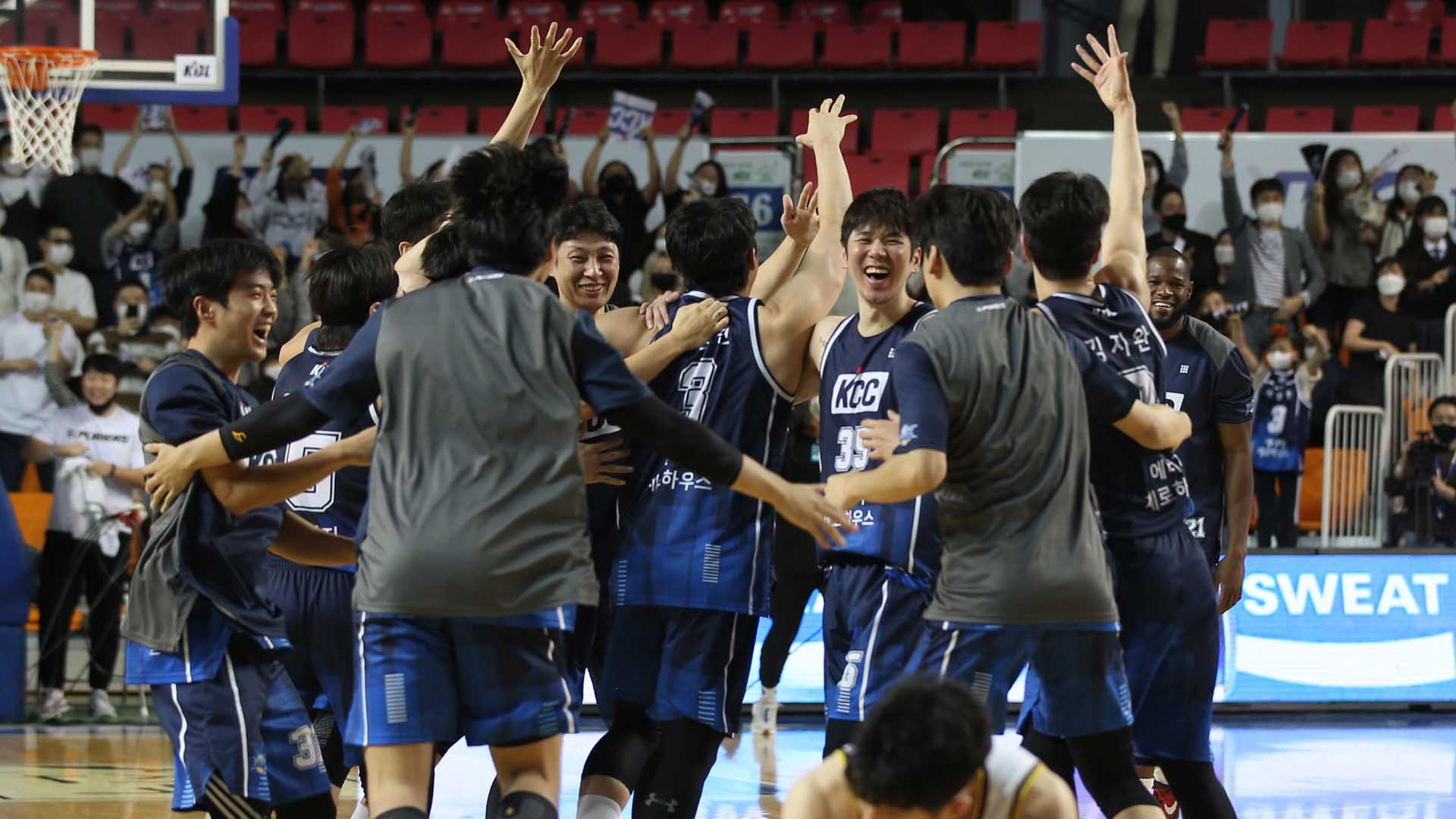 '이정현 26점' KCC, LG에 1점 <em class='find'차</em 승리