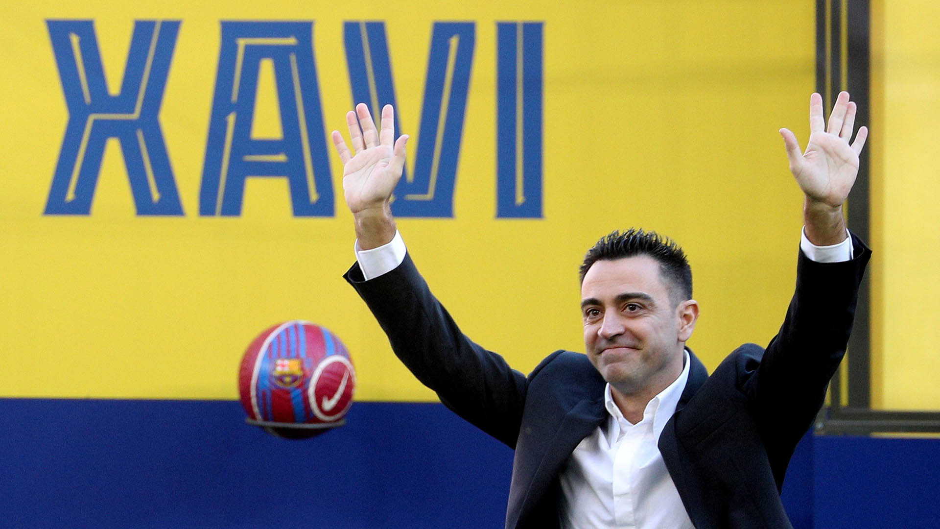 '전설의 귀환' 사비 감독 "바르셀로나, 이젠 승리뿐"