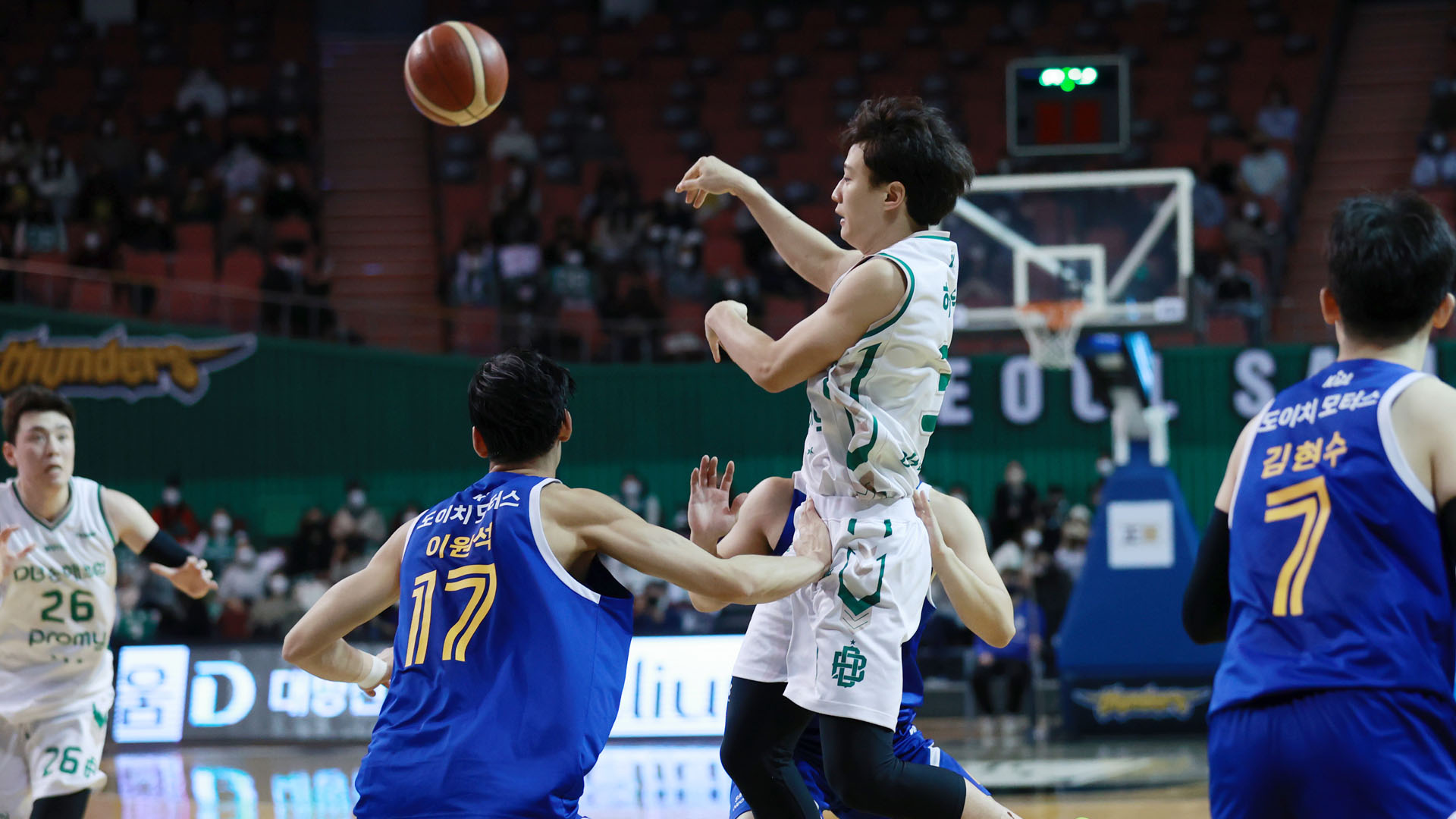 [프로농구] '원주 아이돌' 허웅, 이상민 감독의 삼성 대파