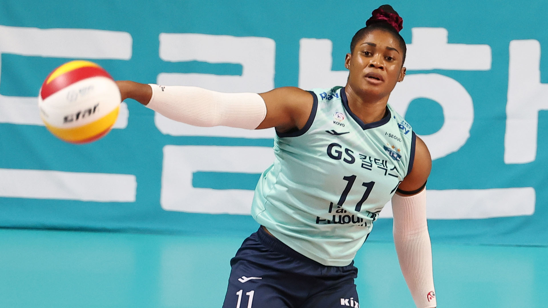 184cm 최단신 외국인선수 모마 "작지만 강해"