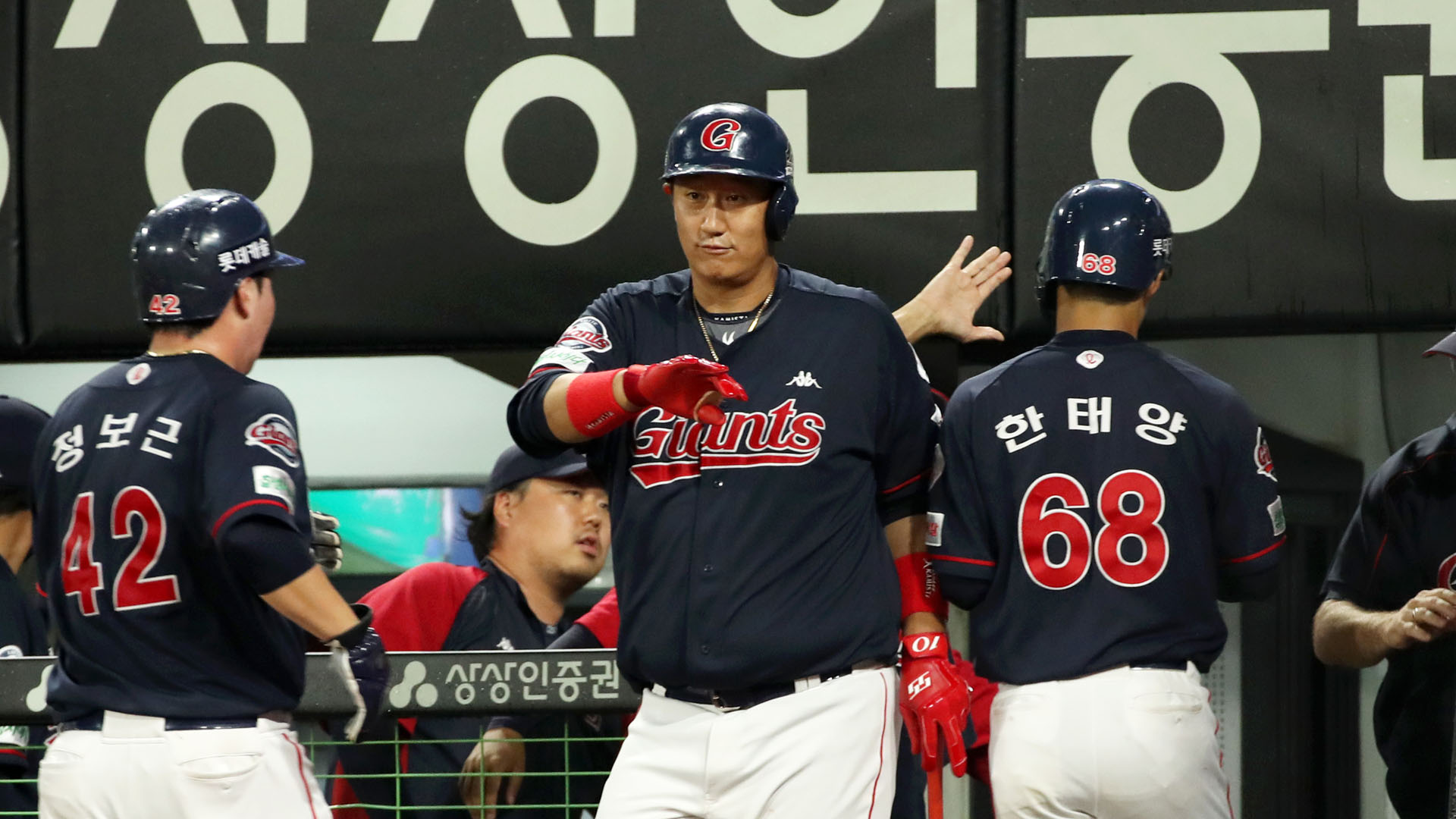 이대호의 라스트 댄스…'불혹 타격왕' 정조준