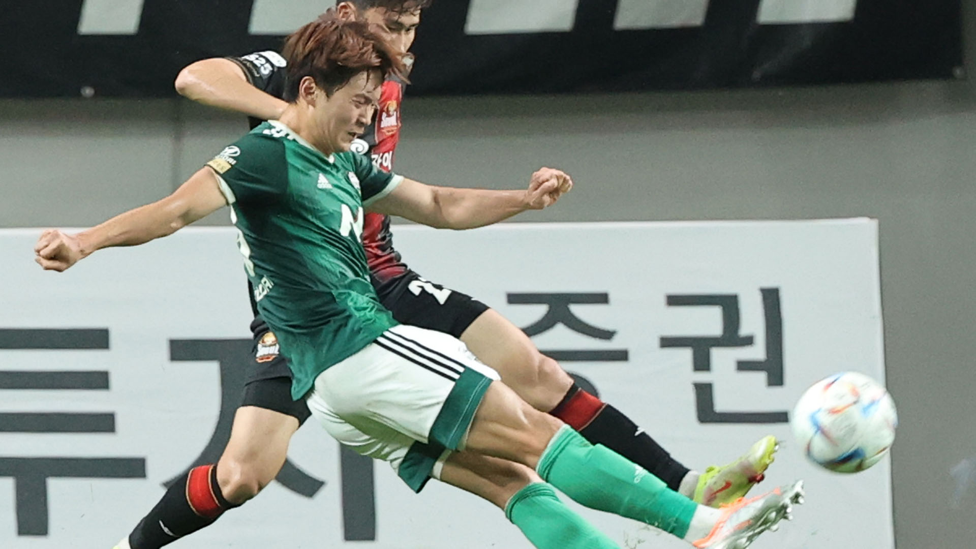 김진수 붙잡은 전북, 서울에 쾌승…울산 추격 청신호