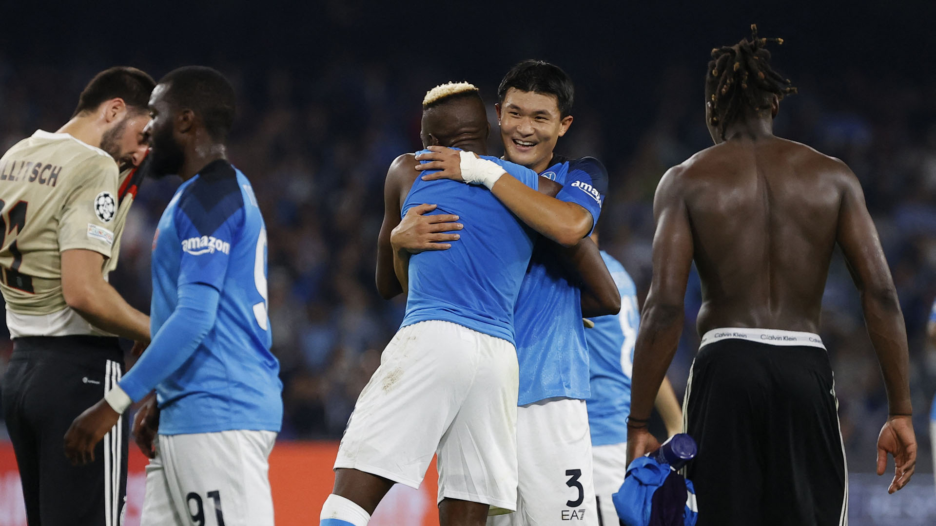 '<em class='find'마이다스 온라인카지노 유니벳</em 풀타임' 나폴리, 아약스 완파…챔스 16강