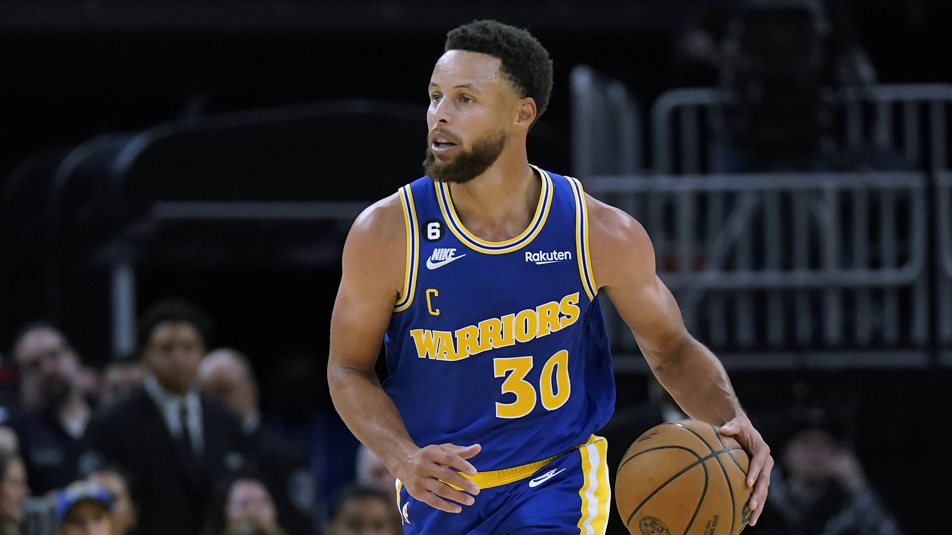 '커리 47점' <em class='find'온라인카지노 벌금 벳위즈</em 골든스테이트, 5연패 탈출